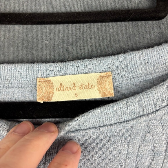 NWT Altar'd State Blue Relaxed Crew Neck Sweater Sz S - Picture 4 of 10